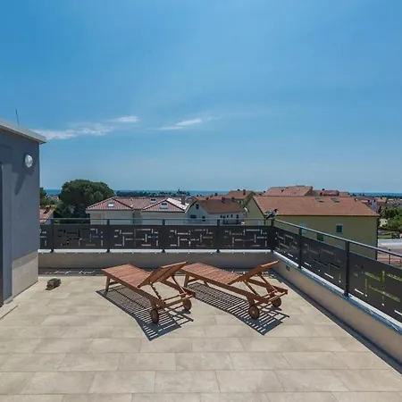 One&two * Novigrad Istria